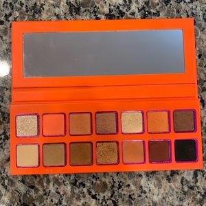 Kylie Cosmetics Summer Palette
